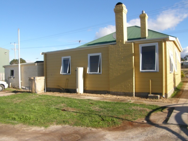 18 William Street, Scottsdale TAS 7260