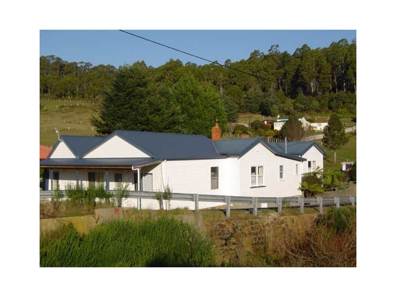 10 Scott Street, Branxholm TAS 7261