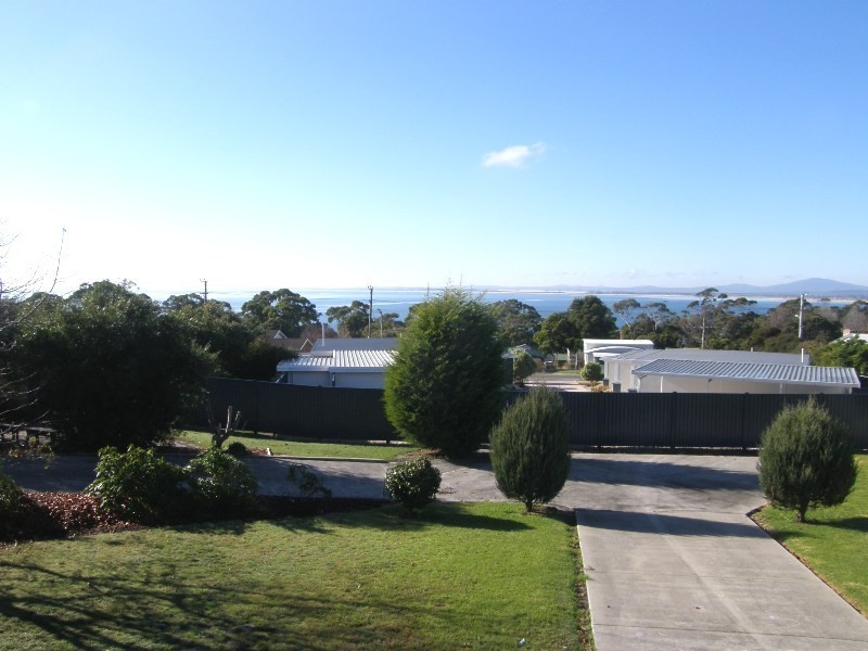 52-54 Richard Street, Bridport TAS 7262