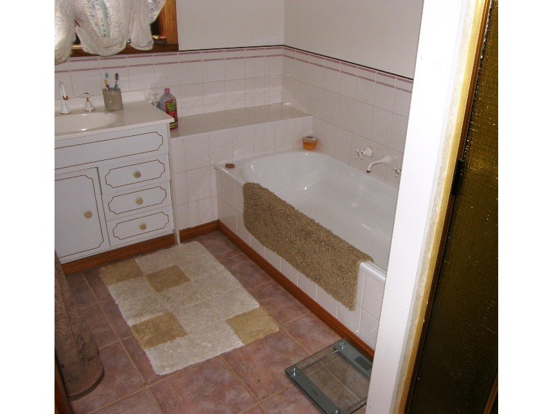 8 Beattie Street, Scottsdale TAS 7260