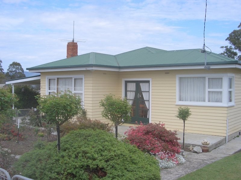16 Albert Street, Branxholm TAS 7261