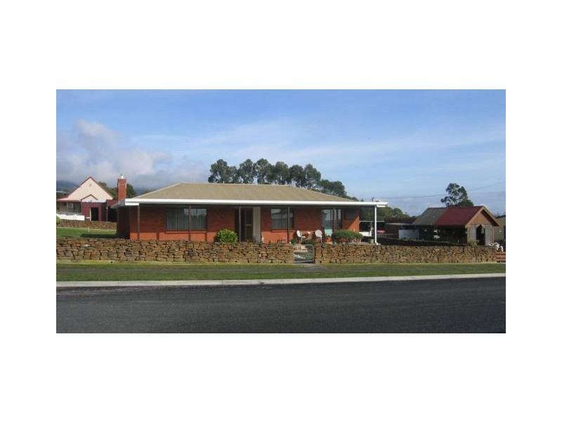 33 Chaffey Street, Gladstone TAS 7264