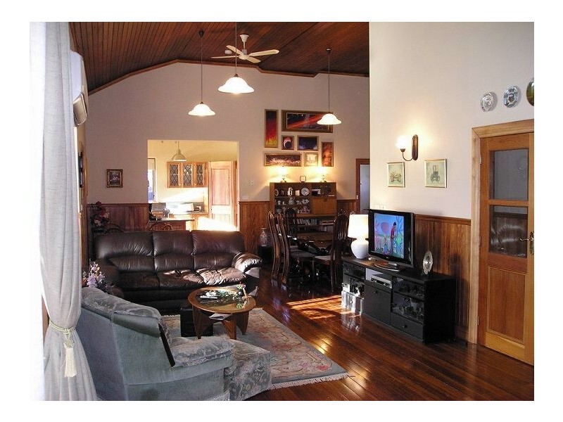 3 Christopher Street, Scottsdale TAS 7260