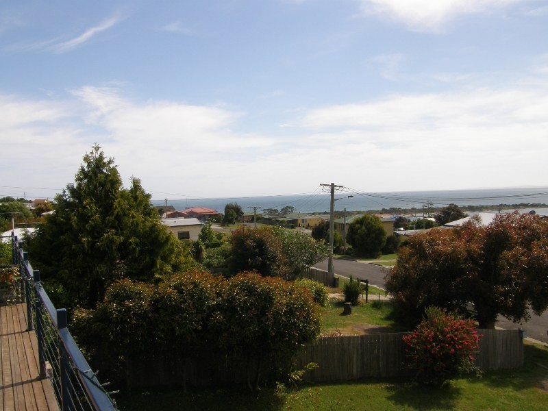 8 Anderson Street, Bridport TAS 7262