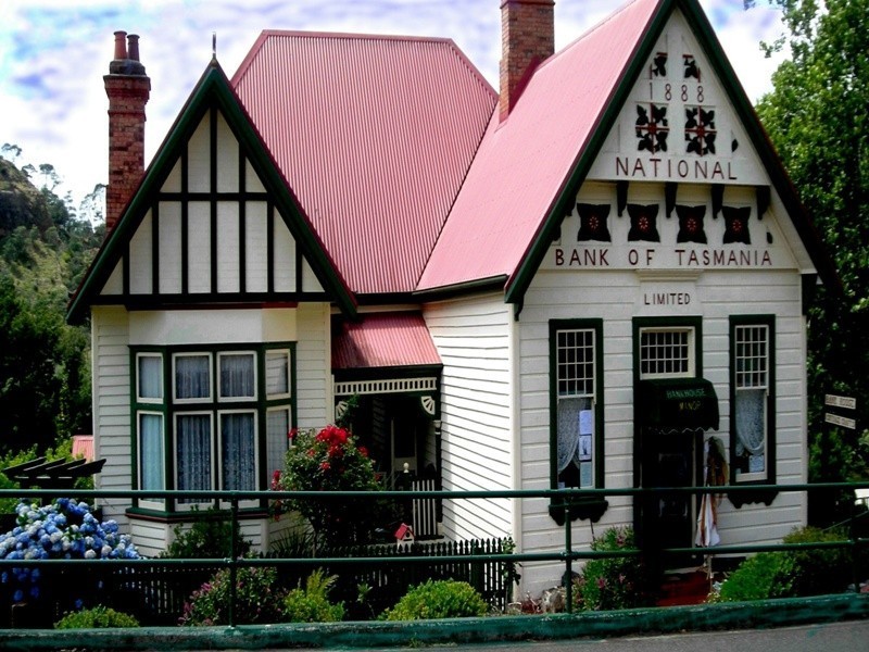 51 Main Street, Derby TAS 7264