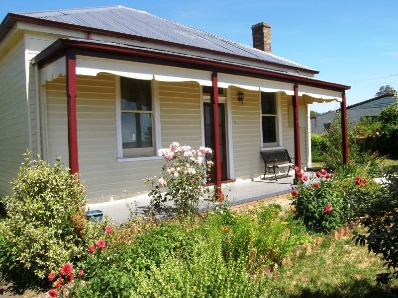 5 Maurice Street, Legerwood TAS 7263