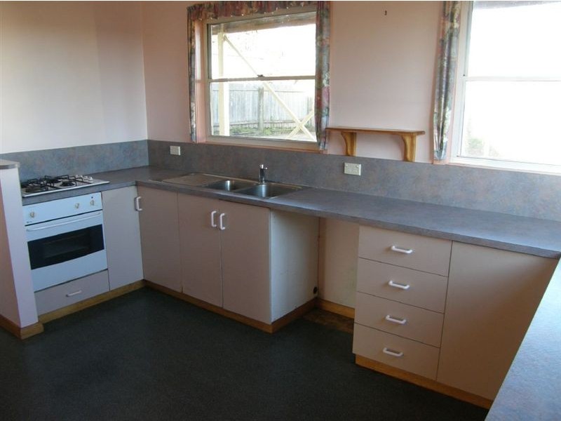 15 Alfred Street, Scottsdale TAS 7260