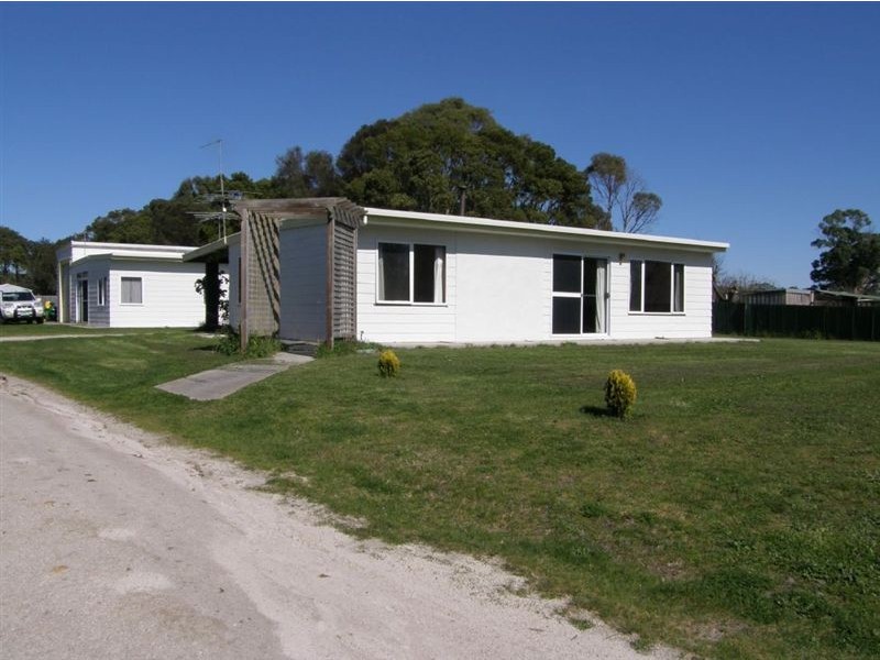 10 Edward Street, Bridport TAS 7262