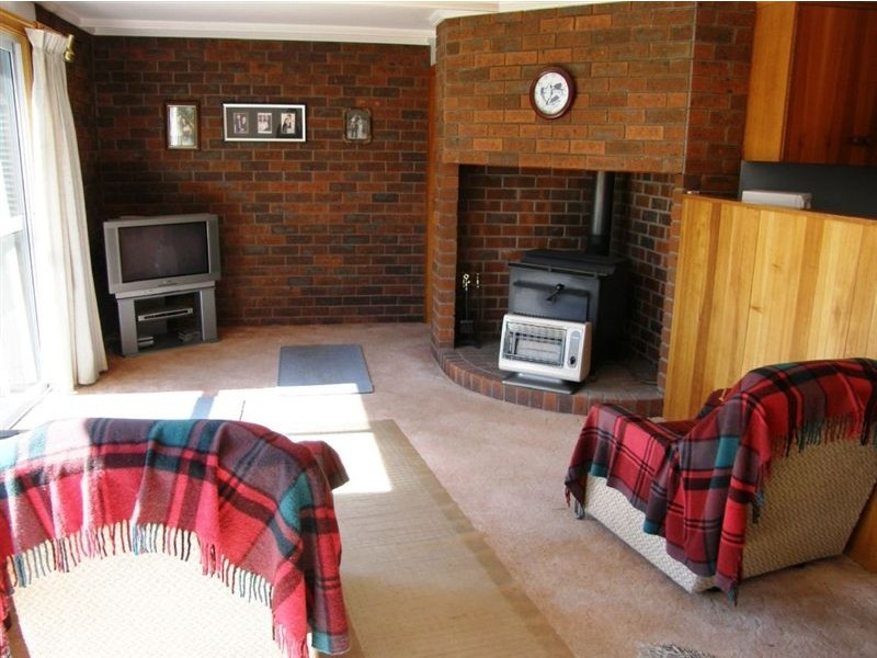 10 Edward Street, Bridport TAS 7262
