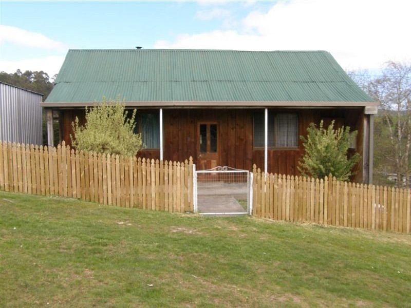 6 Joyce Street, Branxholm TAS 7261