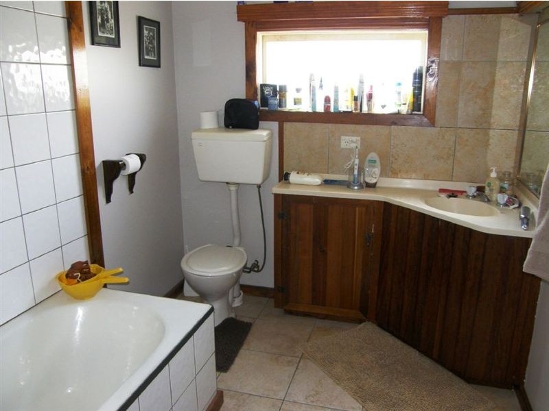 34 Main Street, Ringarooma TAS 7263