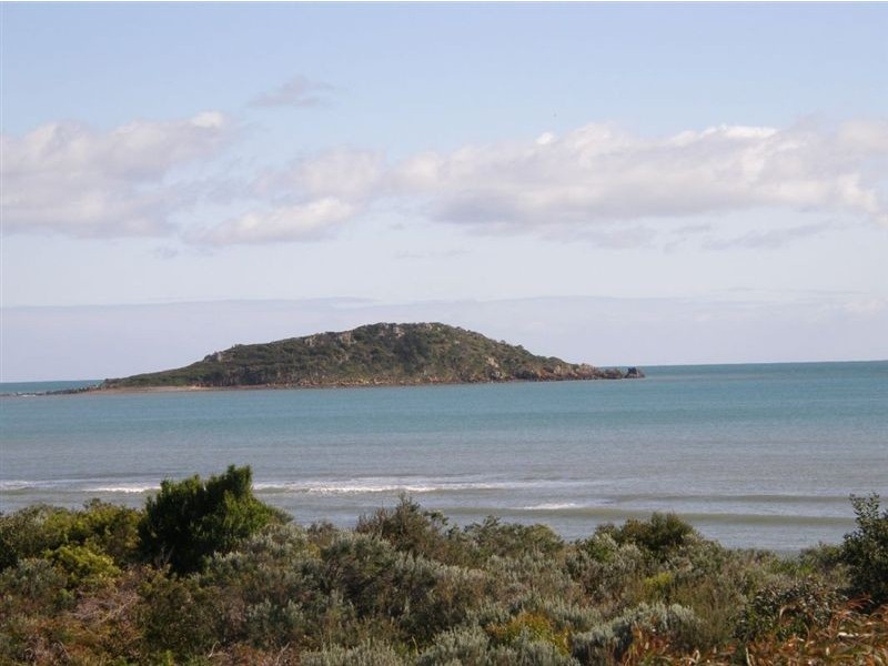 27 Carins Close, Tomahawk TAS 7262