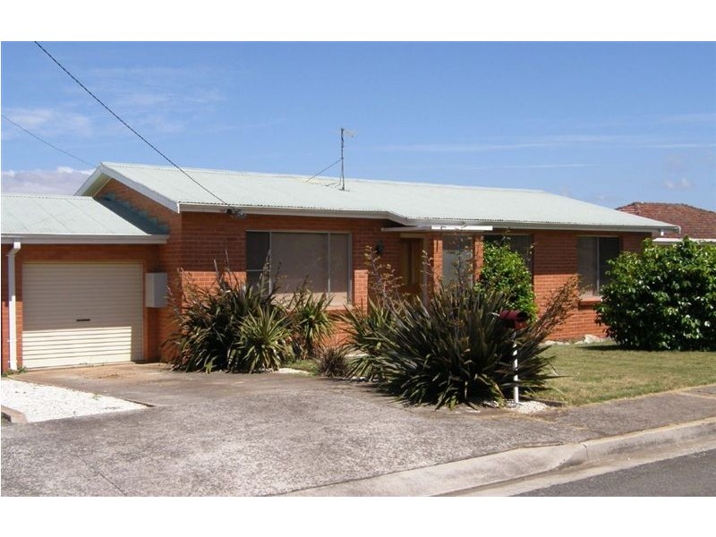 11 McLennan Street, Scottsdale TAS 7260