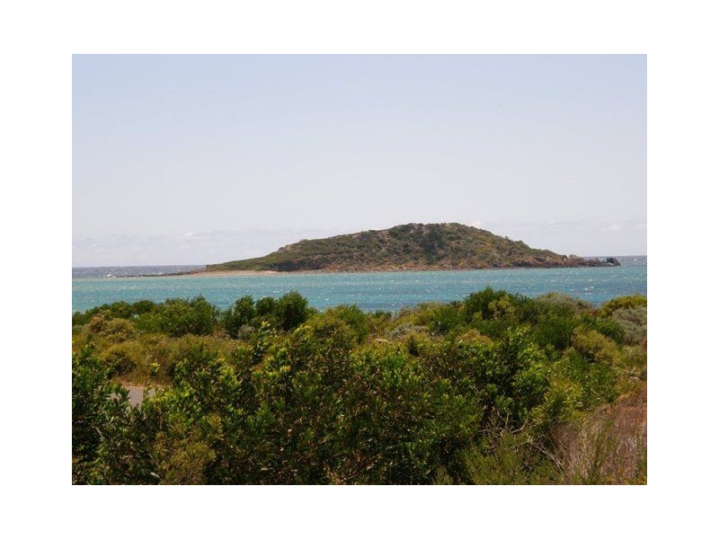 1 Carins Close, Tomahawk TAS 7262