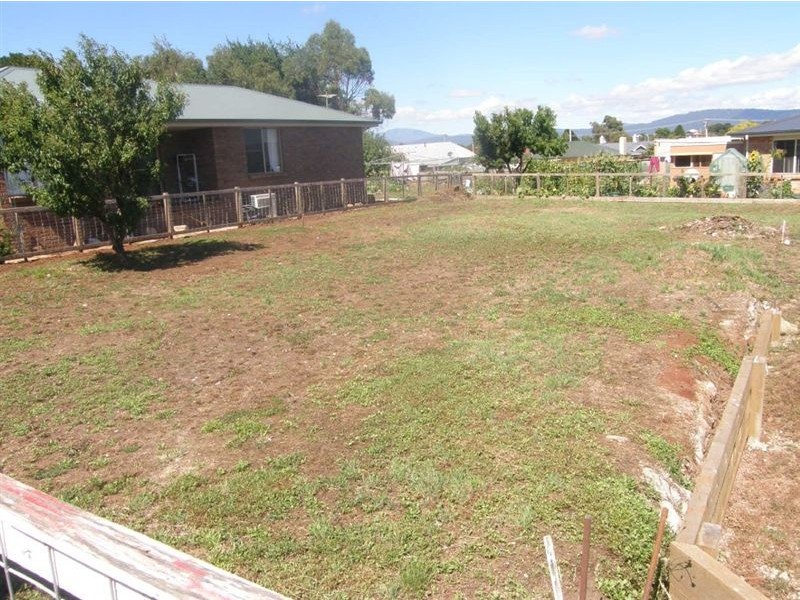 17A Charles Street, Scottsdale TAS 7260