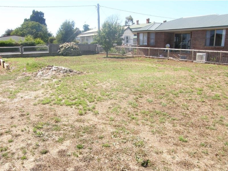 17A Charles Street, Scottsdale TAS 7260