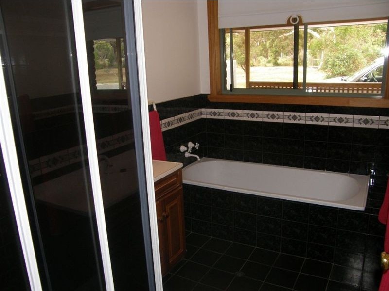 24 Holmes Court, Bridport TAS 7262