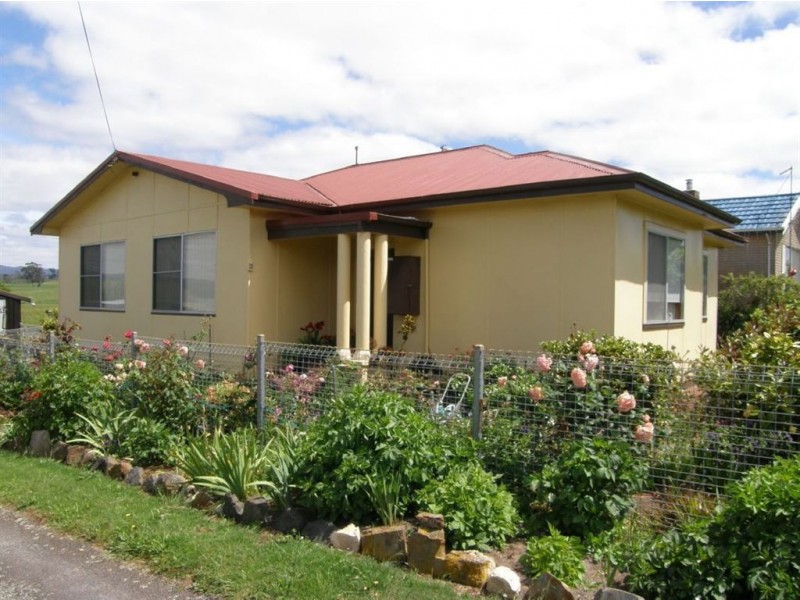 11 Wattle Grove, Winnaleah TAS 7265