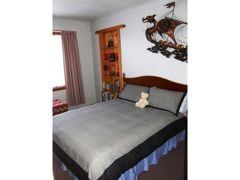 34 Chaffey Street, Gladstone TAS 7264