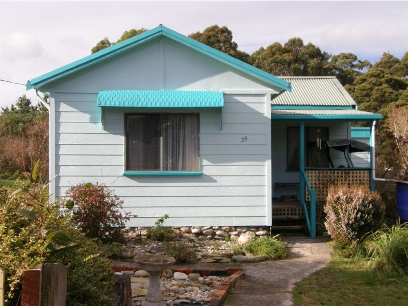 25 Donald Street, Branxholm TAS 7261