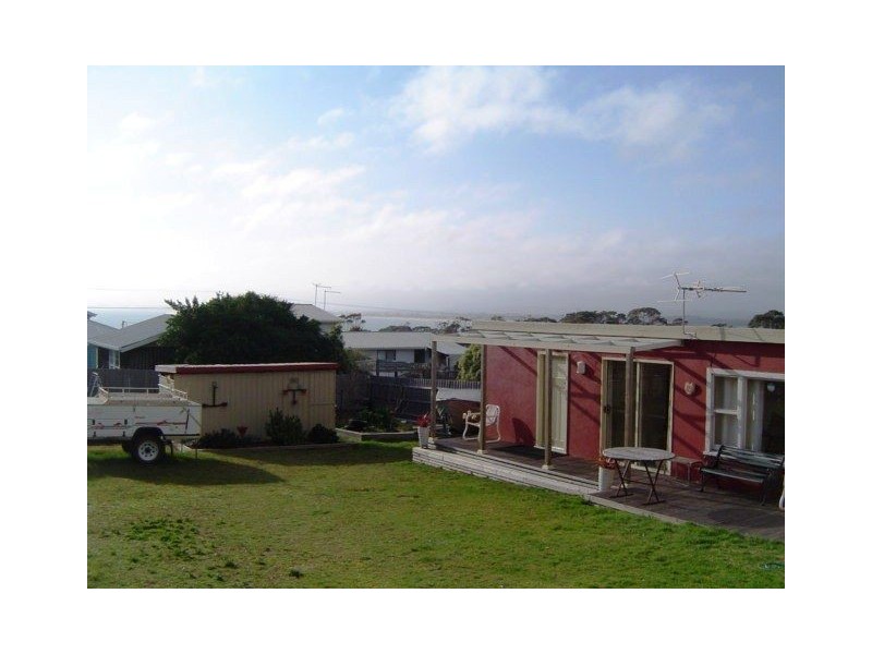 12 Richard St, Bridport TAS 7262