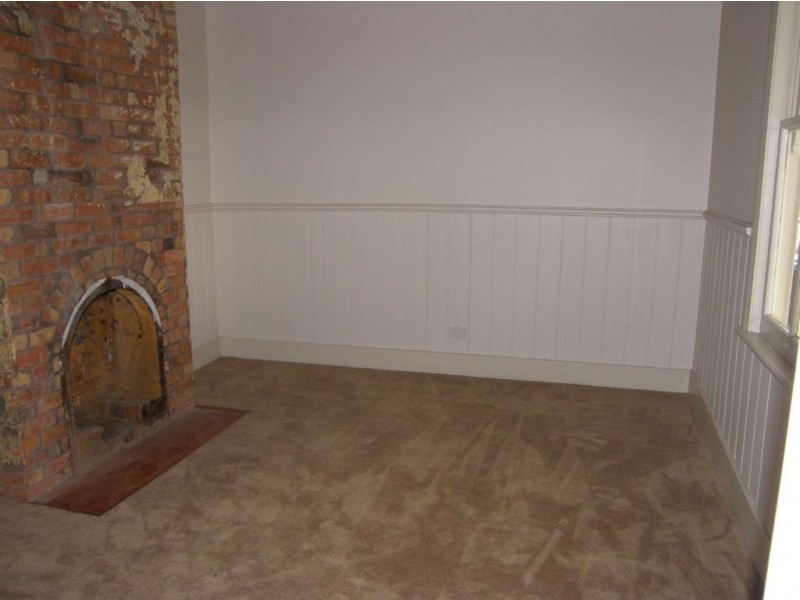 13 Ellenor Street, Scottsdale TAS 7260