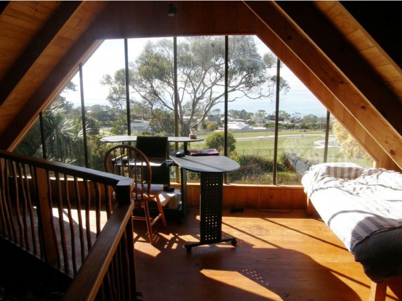 45 Henry St, Bridport TAS 7262