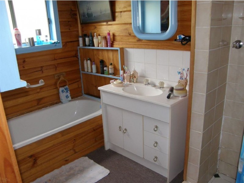 25 Donald Street, Branxholm TAS 7261