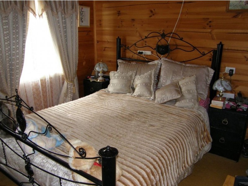 25 Donald Street, Branxholm TAS 7261