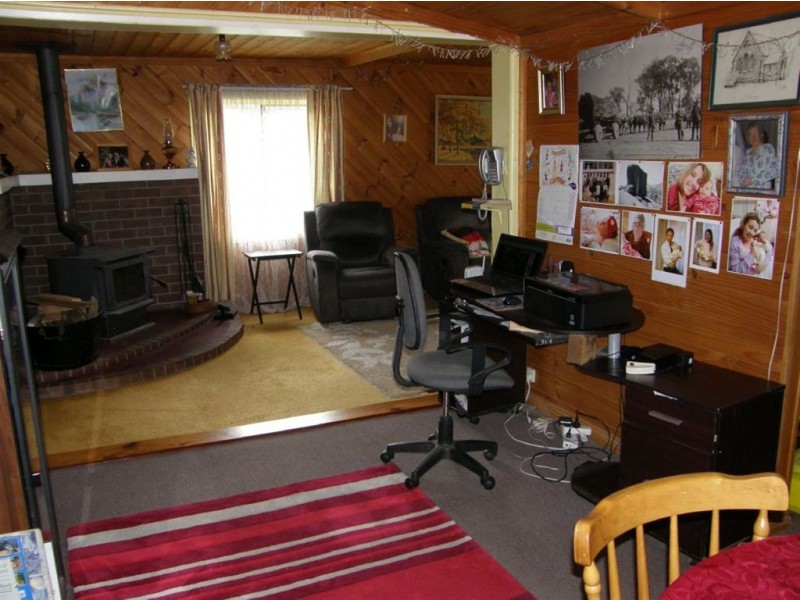 25 Donald Street, Branxholm TAS 7261