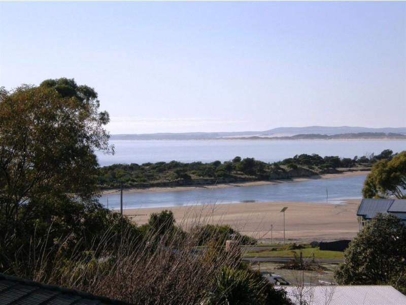 4/23 Emma Street, Bridport TAS 7262