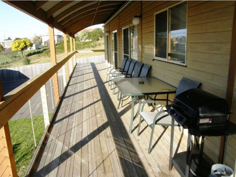 4/23 Emma Street, Bridport TAS 7262