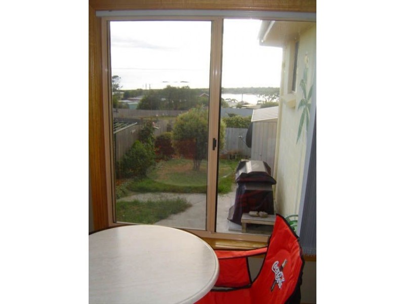 1/10 Kent Place, Bridport TAS 7262