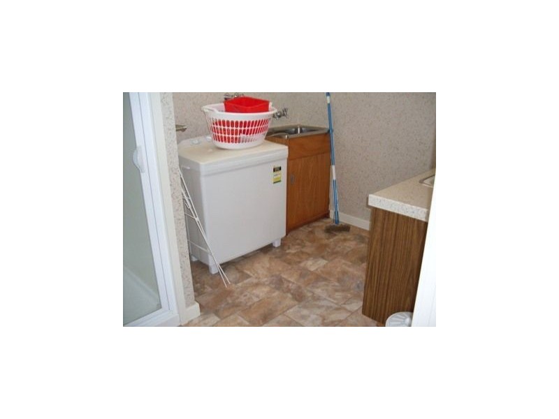 4/55 Westwood St, Bridport TAS 7262