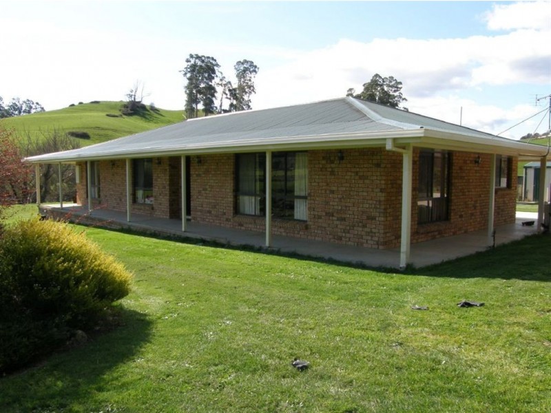 123 South Springfield Road, Springfield TAS 7260
