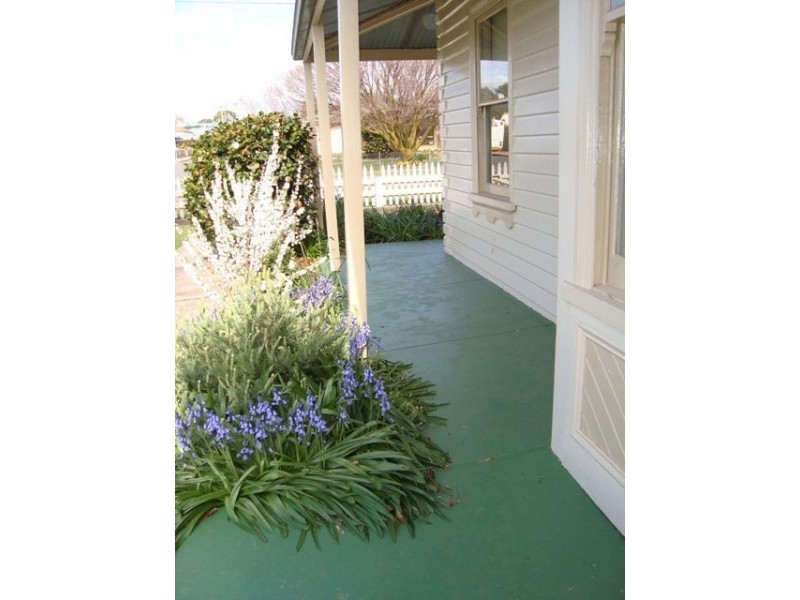 10 Christopher St, Scottsdale TAS 7260
