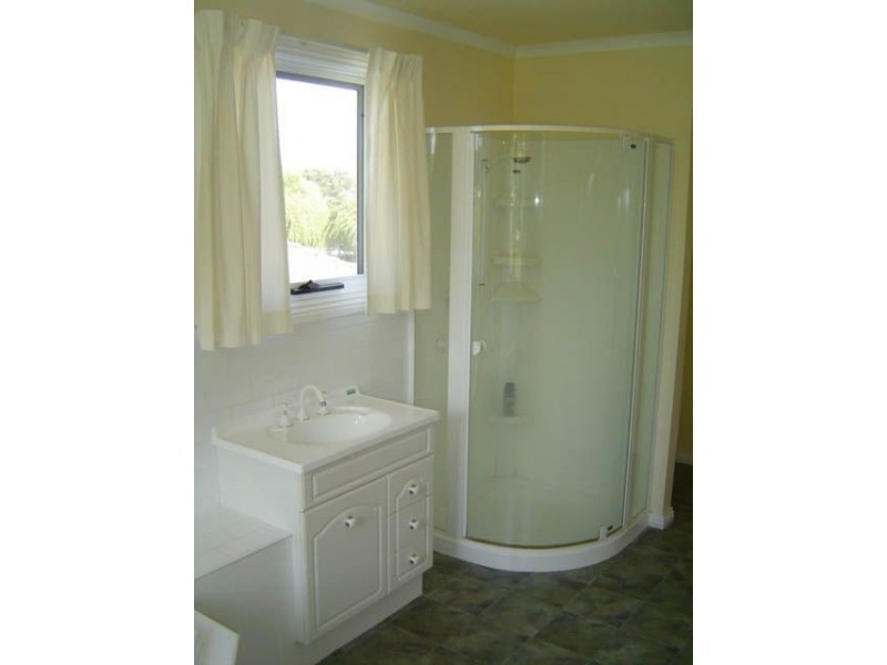 56 George St, Scottsdale TAS 7260