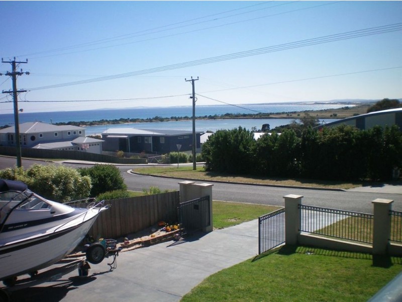 40 Elizabeth St, Bridport TAS 7262