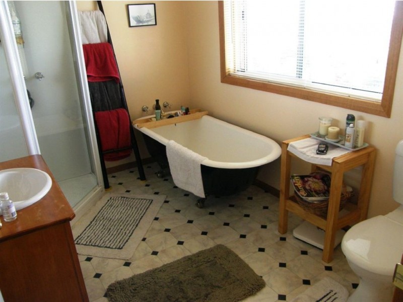 36 Emma St, Bridport TAS 7262