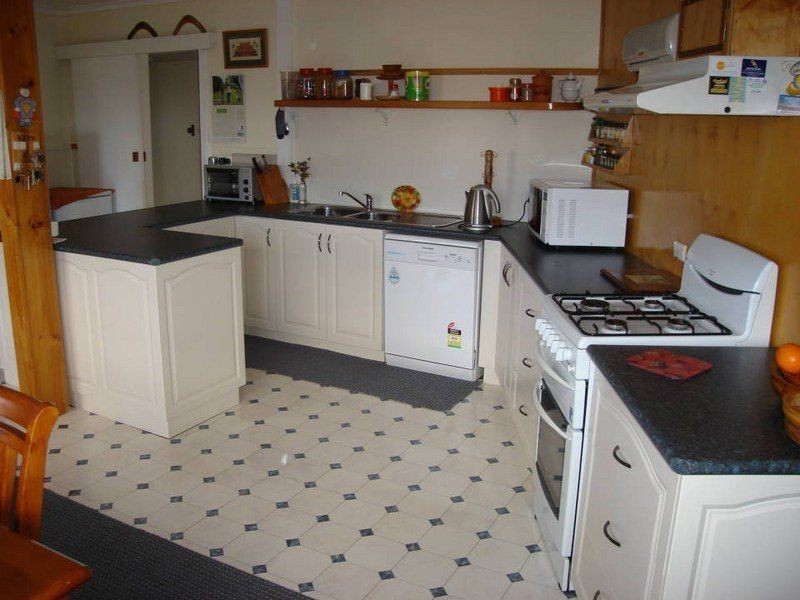 10 Button St, Scottsdale TAS 7260