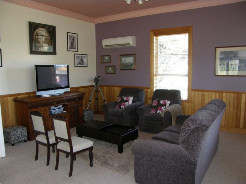 51 Arthur St, Scottsdale TAS 7260