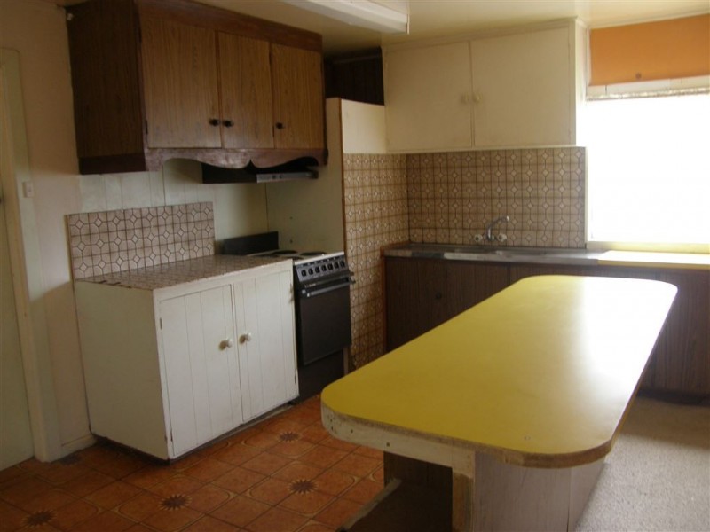 16 Main st, Winnaleah TAS 7265