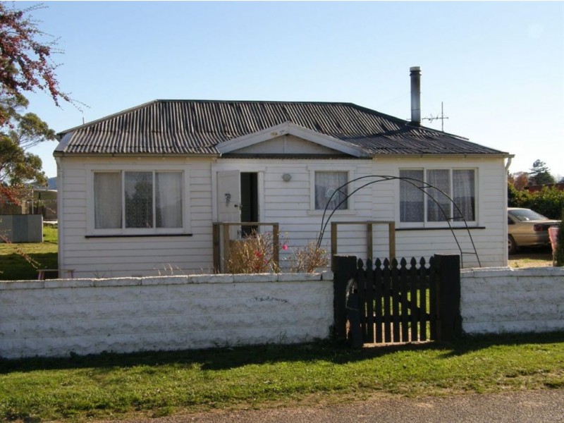 13 Winnaleah Road, Winnaleah TAS 7265