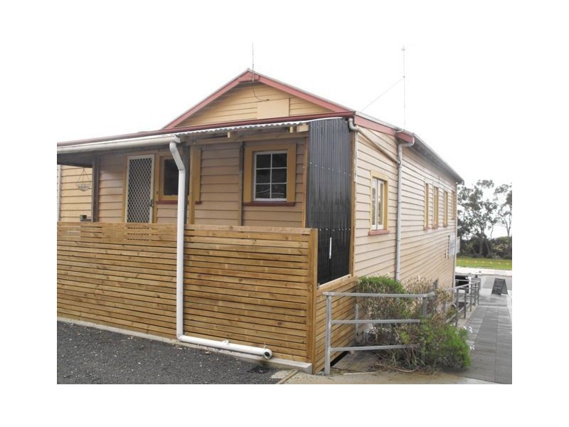 Top/89 Main st, Bridport TAS 7262