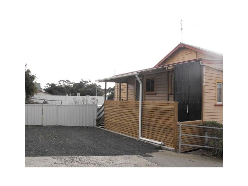 Top/89 Main st, Bridport TAS 7262