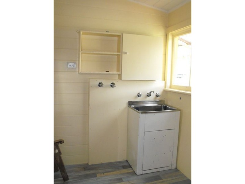 Top/89 Main st, Bridport TAS 7262