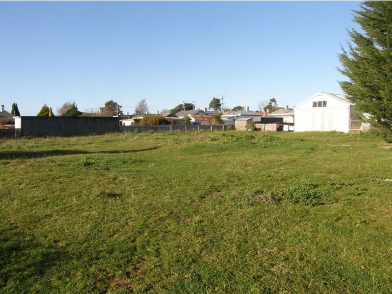 . Christopher Street, Scottsdale TAS 7260