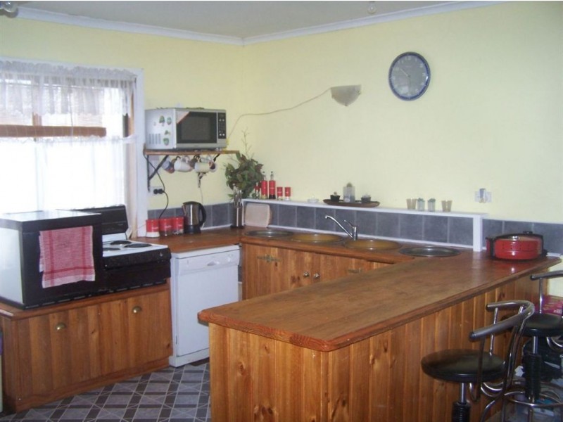 14 George Street, Scottsdale TAS 7260