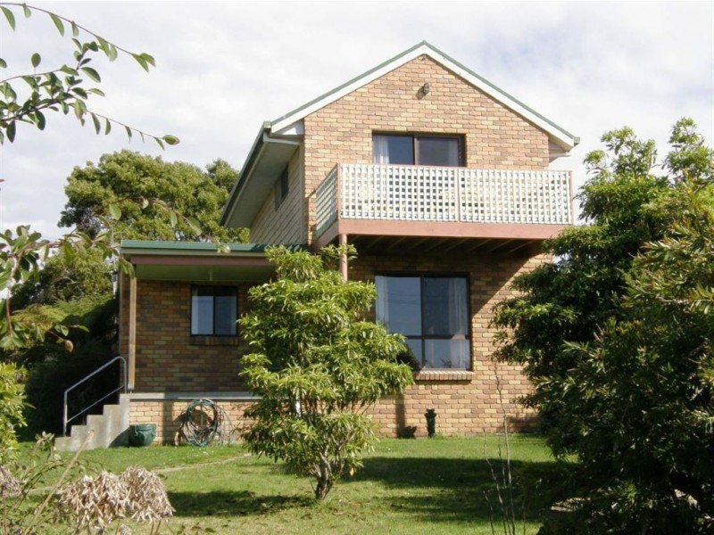 10 Alfred Street, Bridport TAS 7262