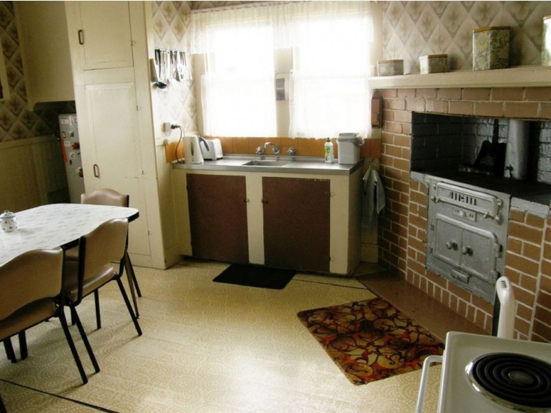 50 Ellenor Street, Scottsdale TAS 7260